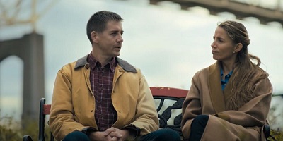 The Middle Man; Frank and Blenda (Pål Sverre Hagen and Tuvo Novotny) consider their positions in life.